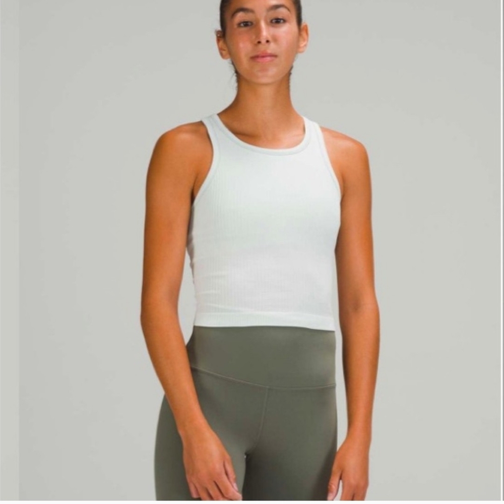 Lululemon Athletica✅️White Ribbed Tank Top and Olive Leggings